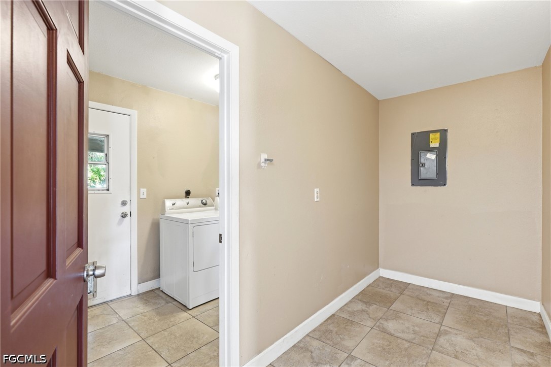 3 Bed SingleFamilyResidence for Sale in Labelle, photo 23