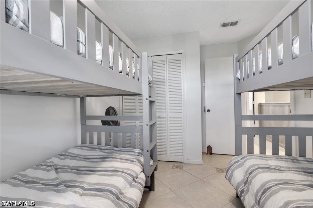 2 Bed Condominium for Sale in Marco Island, photo 23