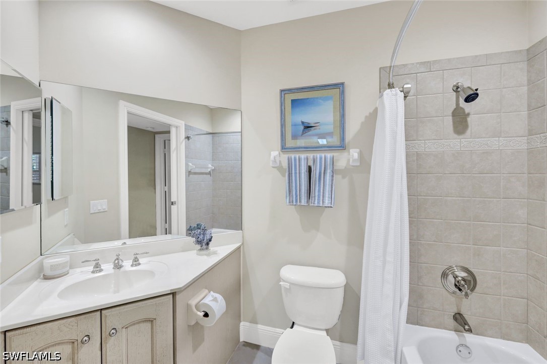 3 Bed Waterfront Home for Sale in Cascada, photo 23