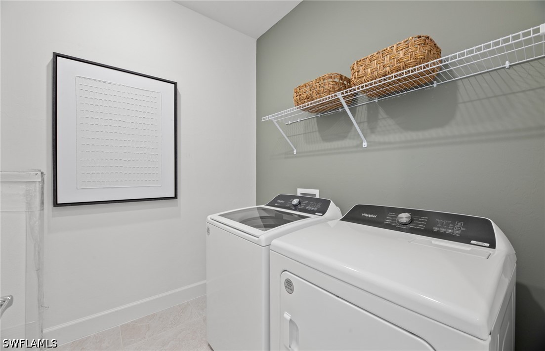 4 Bed SingleFamilyResidence for Sale in Whispering Lakes, photo 23