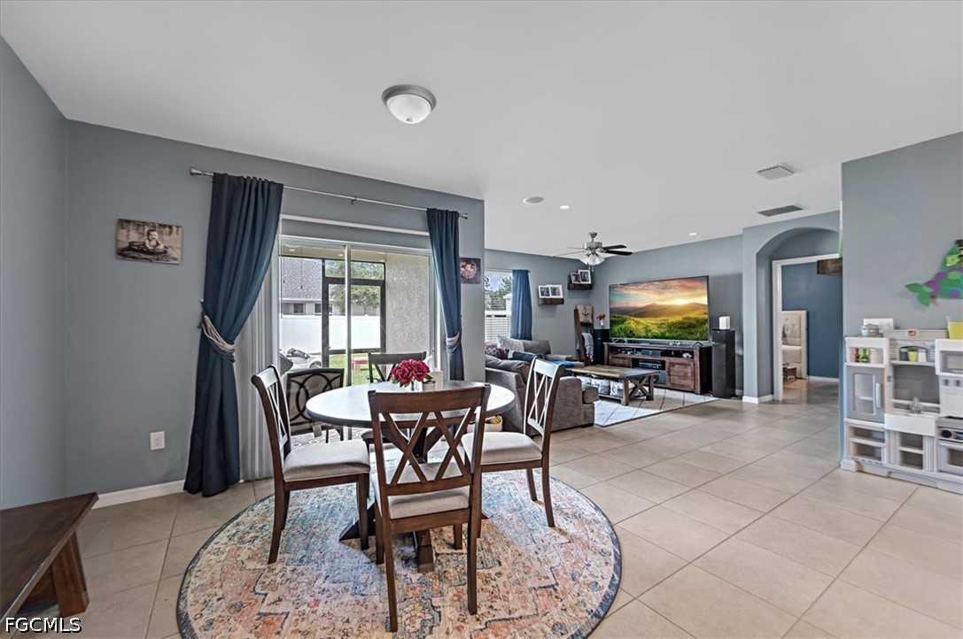 4 Bed SingleFamilyResidence for Sale in Cape Coral, photo 23