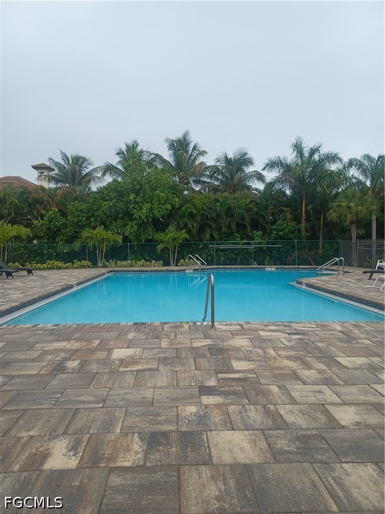 3 Bed Attached for Sale in Naples, photo 23
