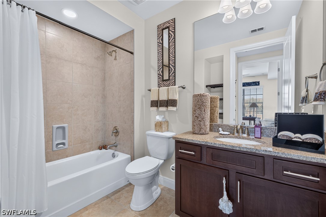 2 Bed Condominium for Sale in Estero, photo 23