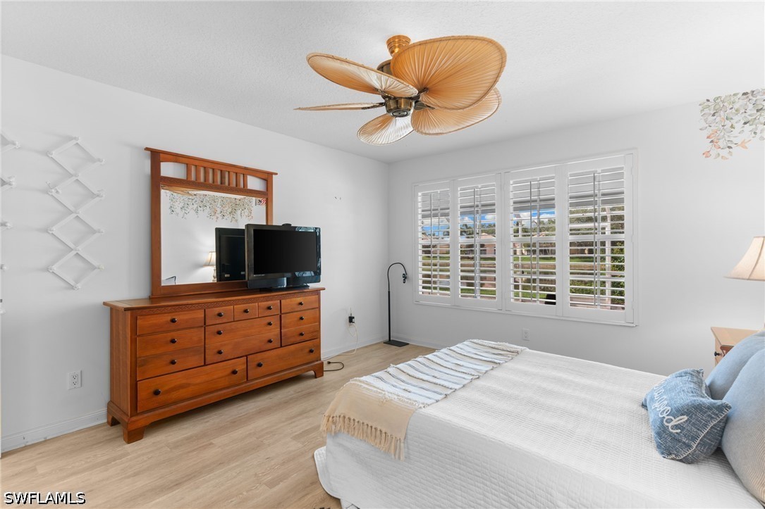 2 Bed Waterfront Home for Sale in Island Walk, photo 23