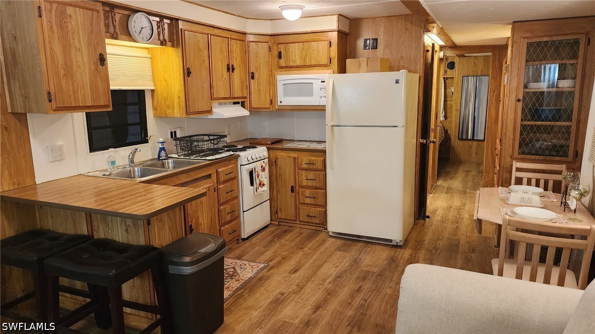 1 Bed ManufacturedHome for Sale in Naples, photo 23