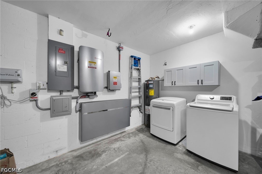 3 Bed Pool Home for Sale in Cape Coral, photo 23