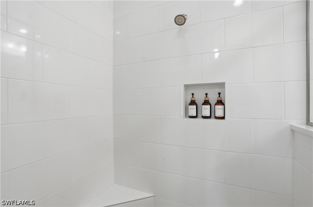 2 Bed Pool Home for Sale in Naples, photo 23