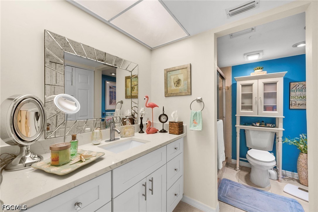 2 Bed Condominium for Sale in North Fort Myers, photo 23