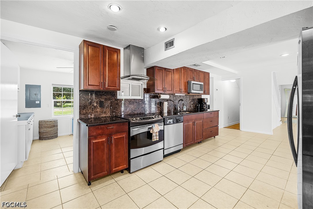 3 Bed SingleFamilyResidence for Sale in Acreage, photo 23