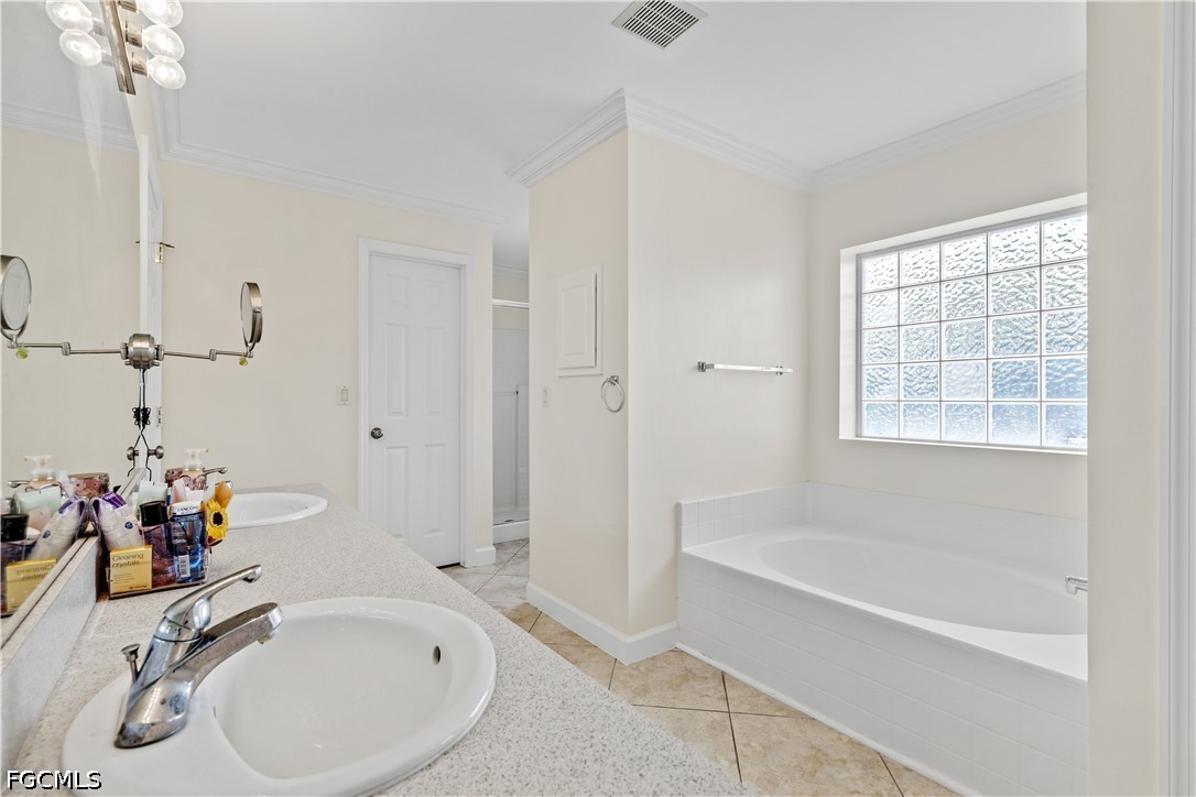 4 Bed Pool Home for Sale in Cape Coral, photo 23