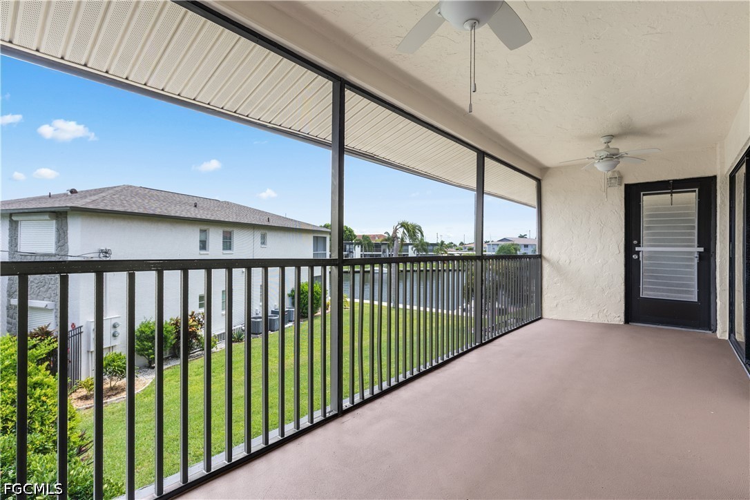 2 Bed Waterfront Home for Sale in Cape Coral, photo 23