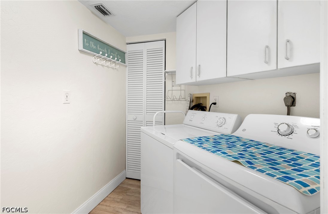 2 Bed Condominium for Sale in Fort Myers Beach, photo 23