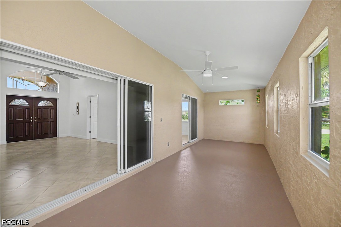 3 Bed SingleFamilyResidence for Sale in Cape Coral, photo 23