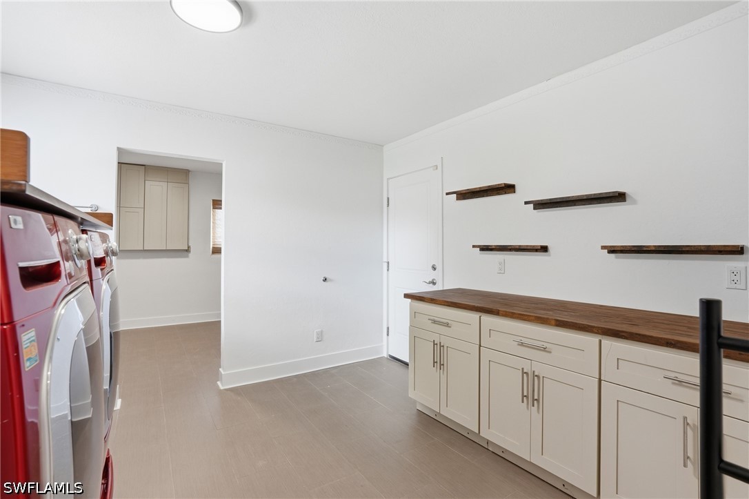 3 Bed SingleFamilyResidence for Sale in River Manor, photo 23