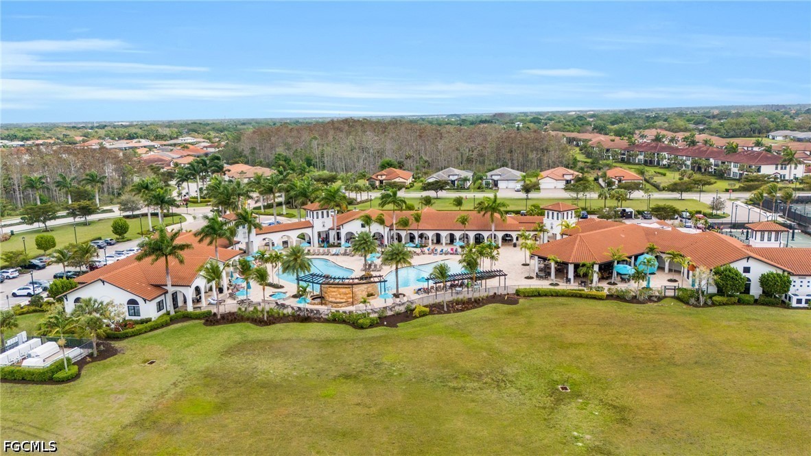 4 Bed Waterfront Home for Sale in Fort Myers, photo 23