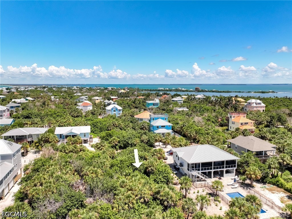 Residential for Sale in Upper Captiva, photo 23