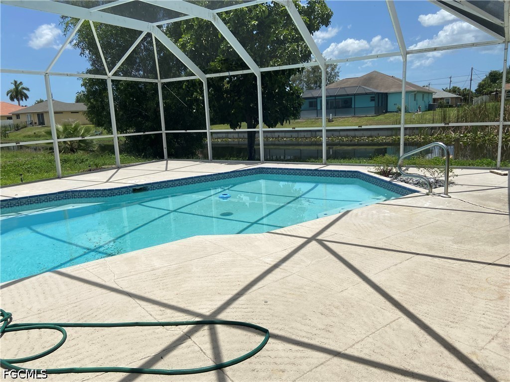 3 Bed Pool Home for Sale in Cape Coral, photo 23