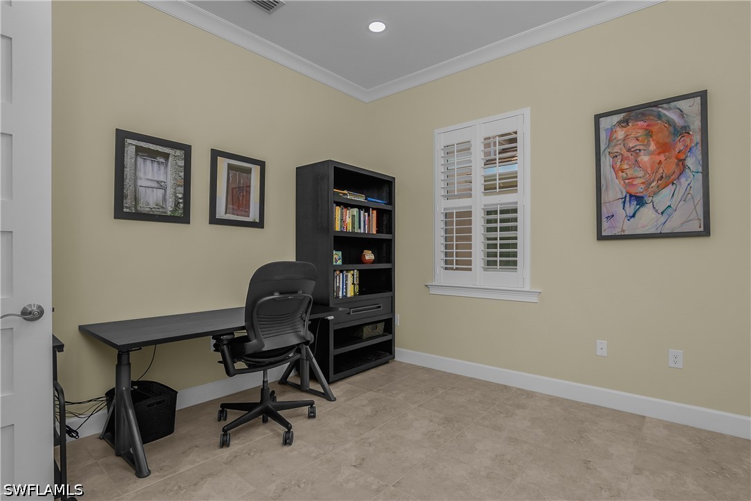 3 Bed Pool Home for Sale in Naples, photo 23