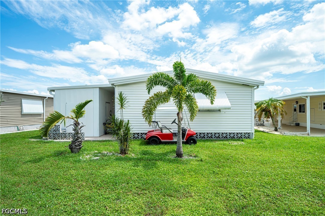 2 Bed ManufacturedHome for Sale in North Fort Myers, photo 23