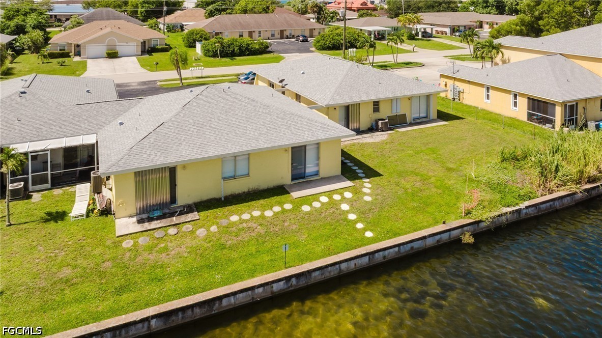 2 Bed Waterfront Home for Sale in Cape Coral, photo 23