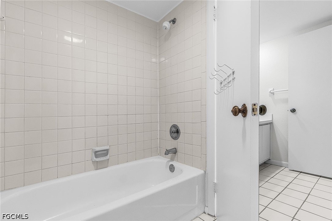 3 Bed Townhouse for Sale in Fort Myers, photo 23