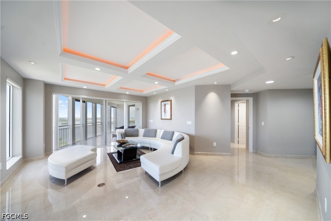 3 Bed Pool Home for Sale in Estancia, photo 23