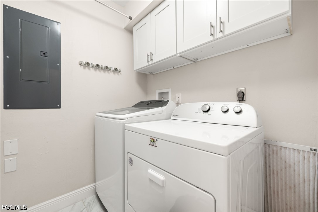 3 Bed Attached for Sale in Fort Myers, photo 23