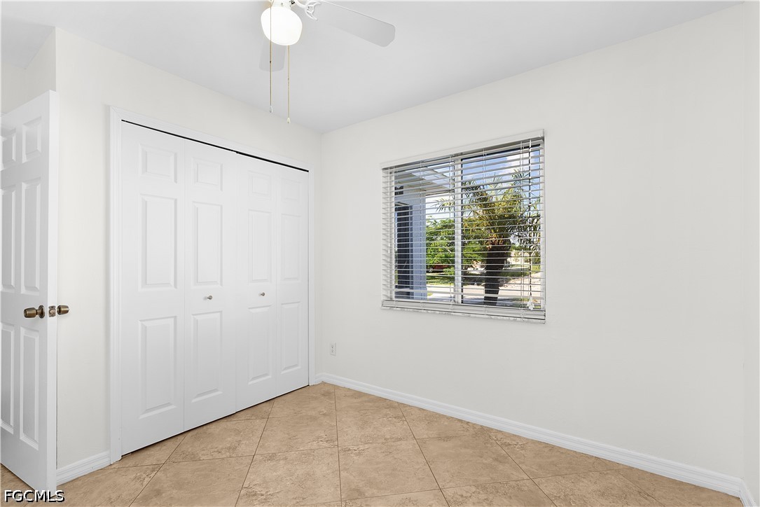 6 Bed Waterfront Home for Sale in Lehigh Acres, photo 23