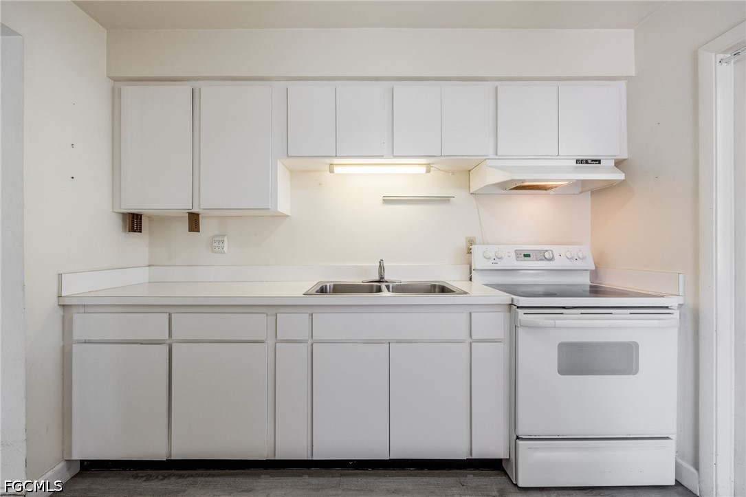 2 Bed Attached for Sale in Pinewood Condominium, photo 23