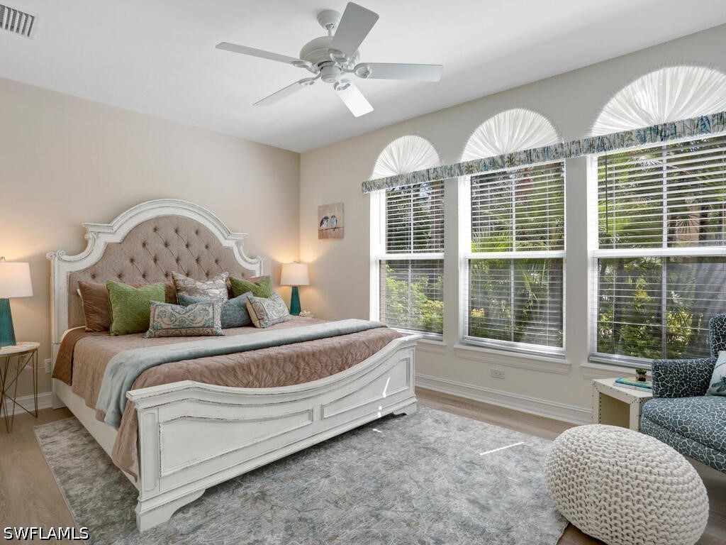 2 Bed Condominium for Sale in Naples, photo 23