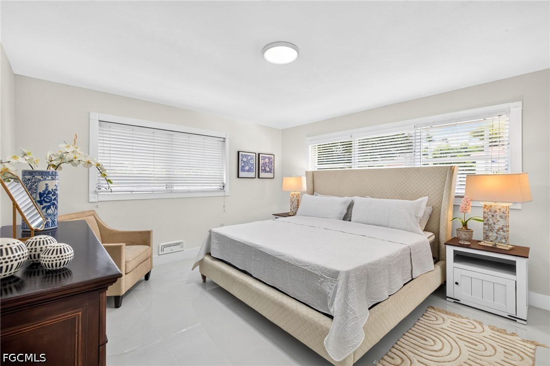 4 Bed Pool Home for Sale in Valencia Terrace, photo 23
