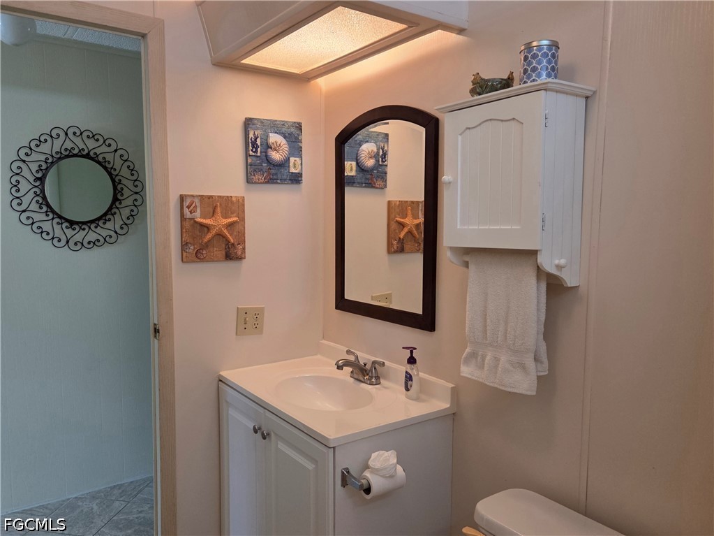 2 Bed ManufacturedHome for Sale in North Fort Myers, photo 23