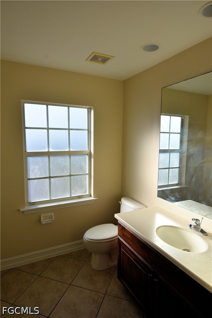 4 Bed SingleFamilyResidence for Sale in Cape Coral, photo 23