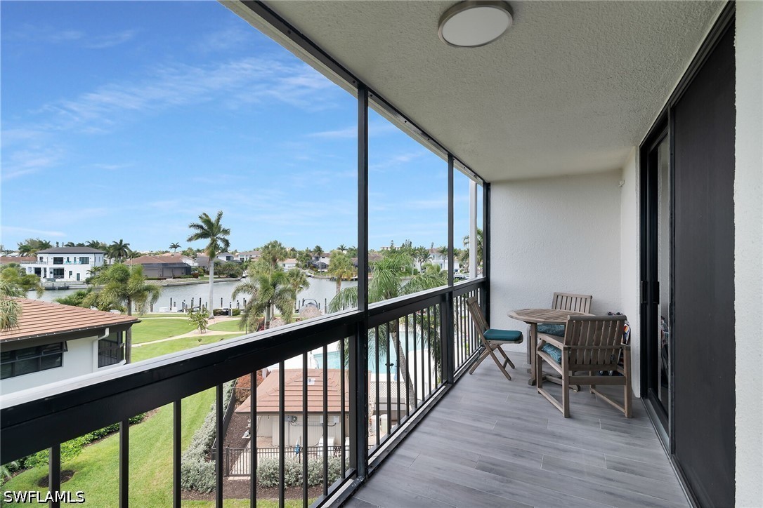 2 Bed Waterfront Home for Sale in Marco Island, photo 23