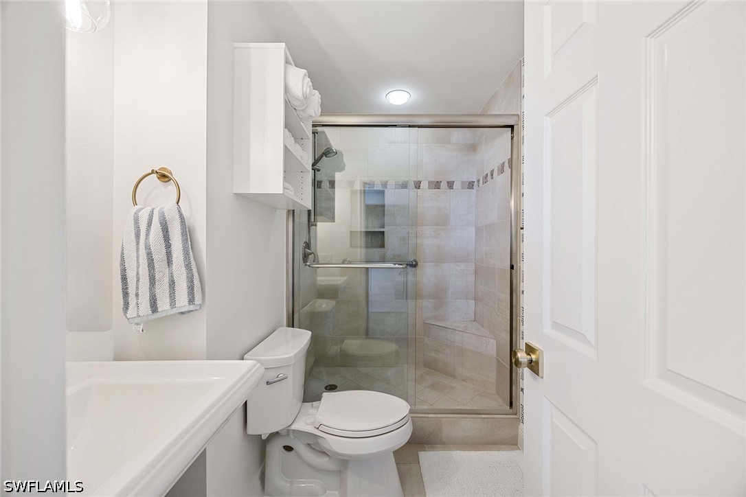 2 Bed Waterfront Home for Sale in Marco Island, photo 23