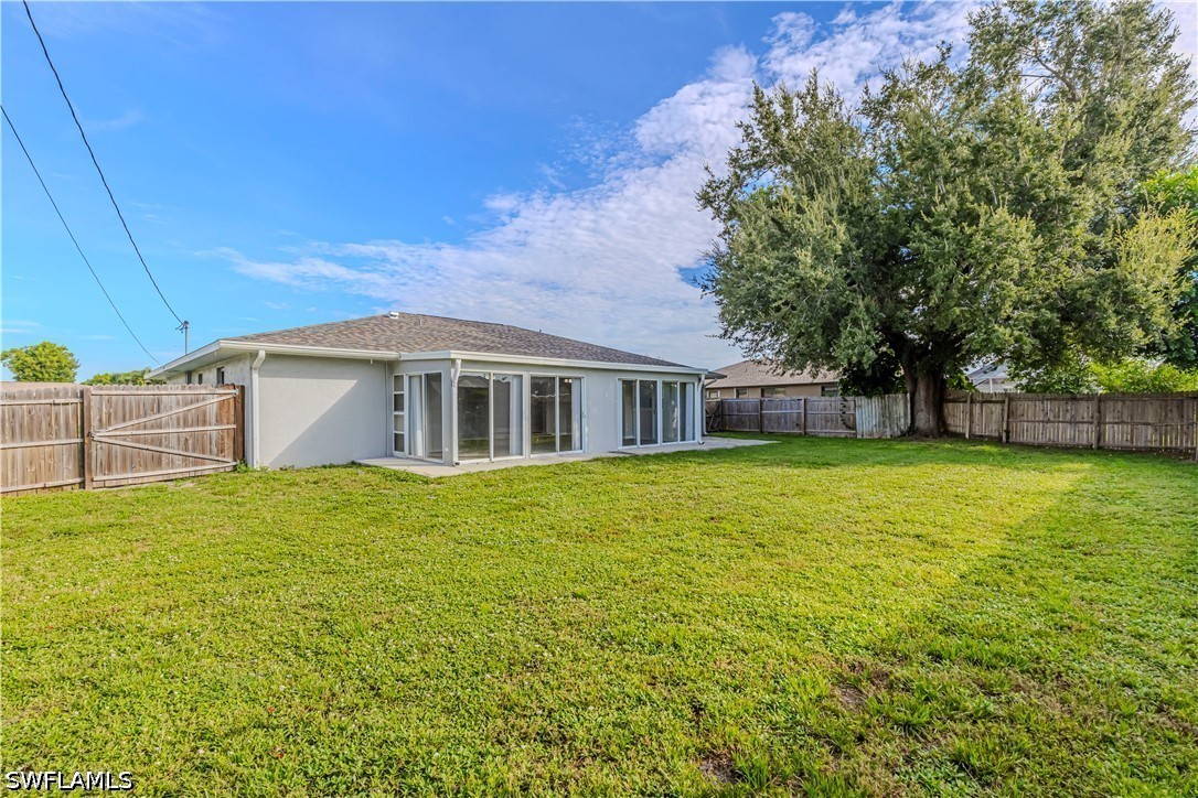 3 Bed SingleFamilyResidence for Sale in Cape Coral, photo 23