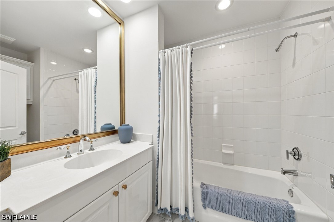 3 Bed Condominium for Sale in La Majorca, photo 23