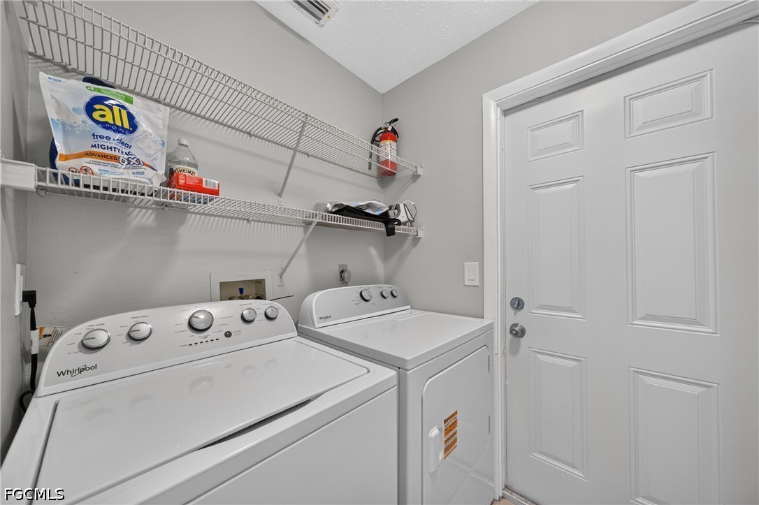 3 Bed SingleFamilyResidence for Sale in Cape Coral, photo 23