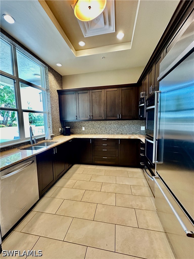 2 Bed Condominium for Sale in The Strada, photo 23