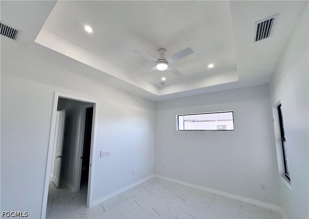 4 Bed SingleFamilyResidence for Sale in Cape Coral, photo 23