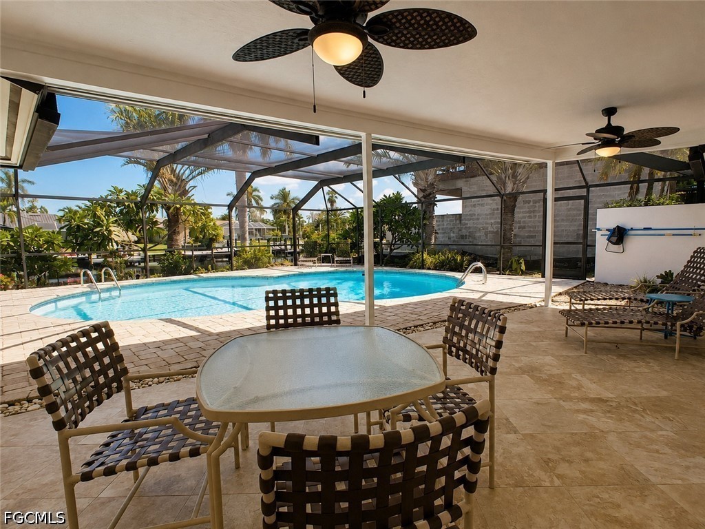 3 Bed Pool Home for Sale in Cape Coral, photo 23