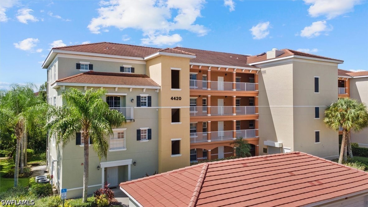 3 Bed Pool Home for Sale in Botanical Place, photo 23