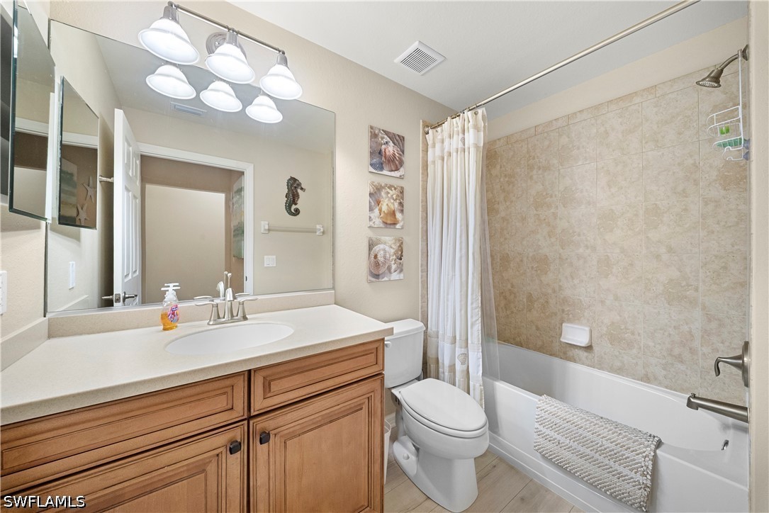 2 Bed Condominium for Sale in Heritage Bay, photo 23