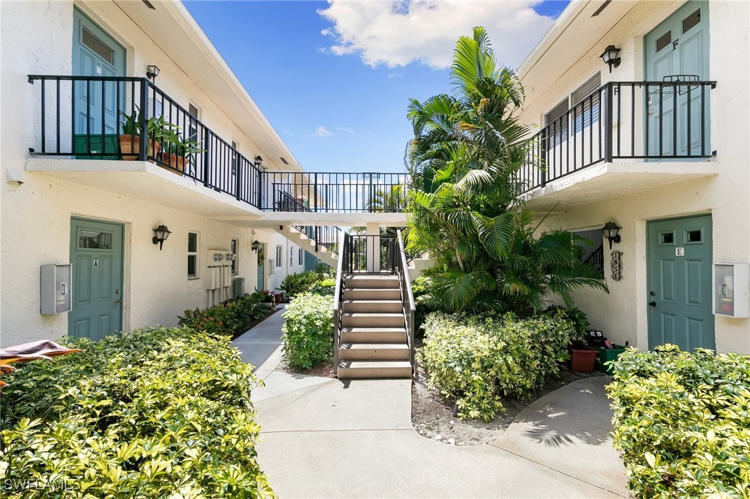 2 Bed Condominium for Sale in Naples, photo 24