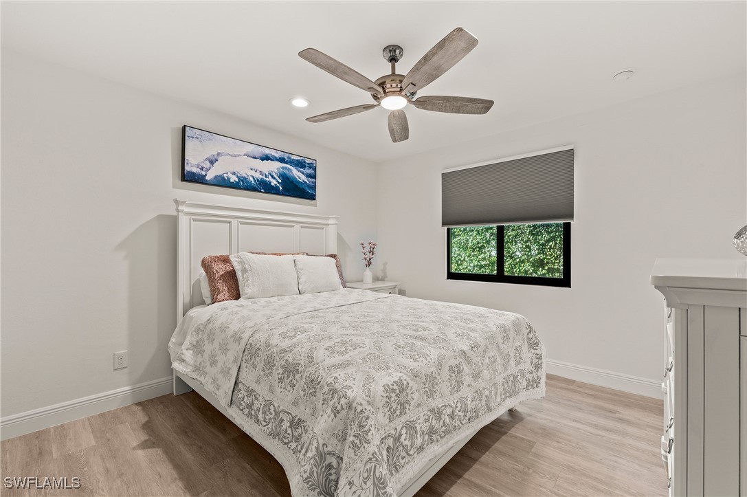 3 Bed Pool Home for Sale in Kings Lake, photo 24