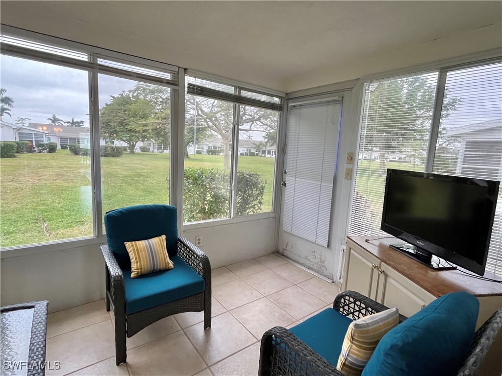 2 Bed Attached for Sale in Fort Myers, photo 24