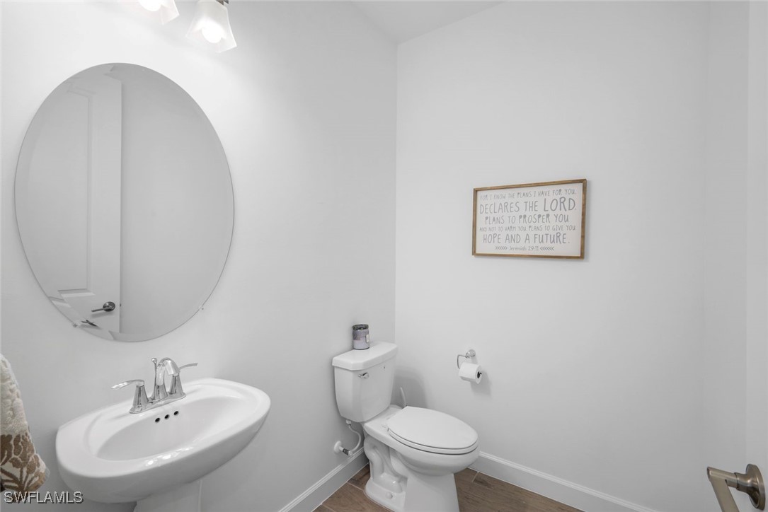 5 Bed Pool Home for Sale in Timber Creek, photo 24