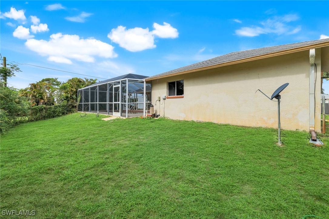 3 Bed Pool Home for Sale in San Carlos Park, photo 24