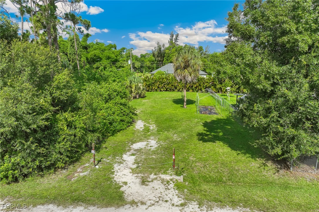 2 Bed SingleFamilyResidence for Sale in Fort Myers, photo 24