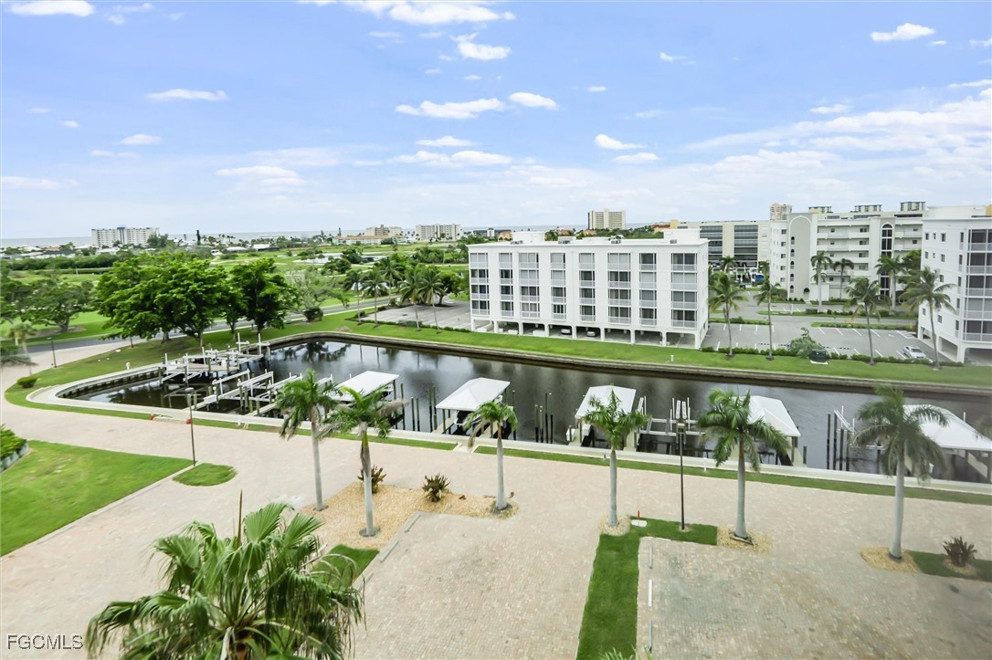 2 Bed Waterfront Home for Sale in Harbour Pointe Condo, photo 24